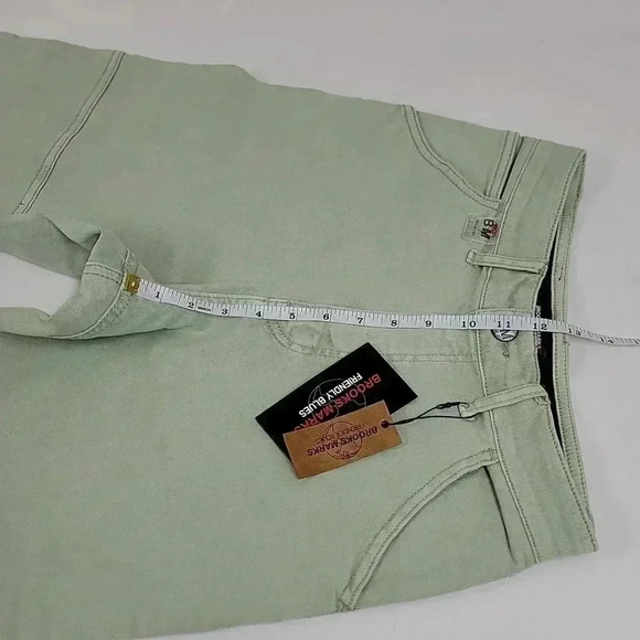 BROOKS MARKS UNIVERSAL PANEL PANT IN PISTACHIO - Picture 8 of 16